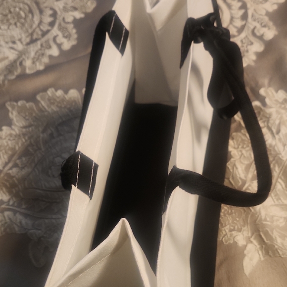 Mint Green Fuzzy Slippers with Tote Bag - Picture 9 of 16